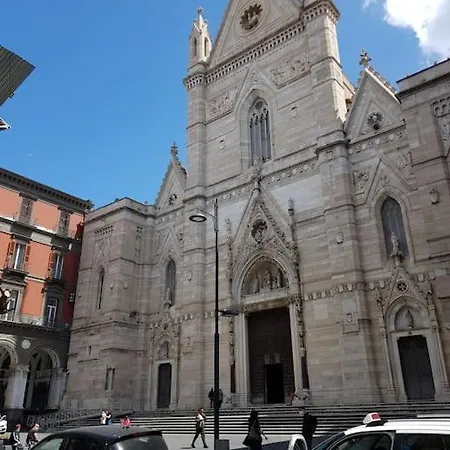 Apartament Fashion Cathedral Apartment, Centro Storico *
